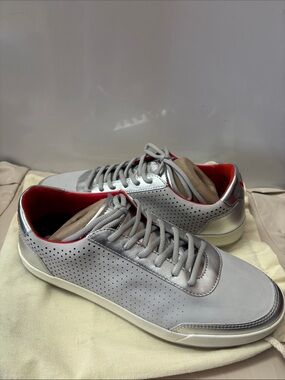 Novella Royale Silver Sneakers with Red Lining